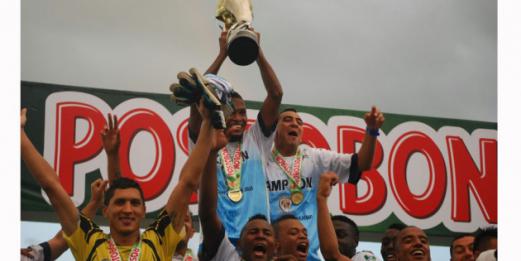 Ascenso a la categoría primera A